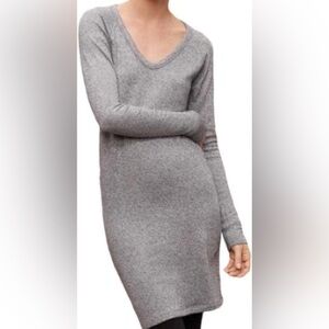 Aritzia Community Long Sleeve Bodycon Soft Knit Sweater Dress in Heather Gray M